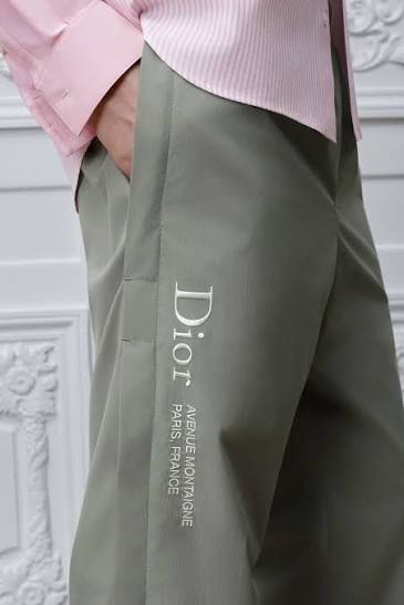 Acceso a proveedor de ropa variada y exclusiva