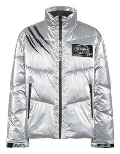 Acceso a proveedor de ropa variada y exclusiva